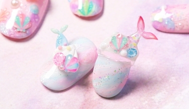 人魚童話貼紙運用設計-A style｜專業美甲｜沙龍應用｜台灣老師｜Yumi｜貼紙｜人魚｜水晶指甲｜教學