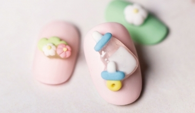 透明系粉雕 ｜專業美甲｜沙龍應用｜台灣老師｜粉雕｜Yumi｜童趣｜奶瓶｜奶嘴｜教學