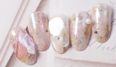 仙女小姊姊 ｜專業美甲｜沙龍應用｜台灣老師｜暈染｜Kaka｜水彩｜亮片｜箔紙｜教學