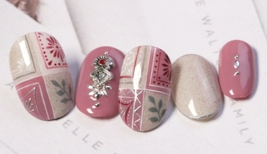 玫瑰色基礎花磚怕 ｜專業美甲｜沙龍應用｜台灣老師｜花磚｜Vicky｜金屬膠｜教學