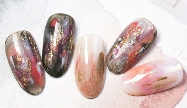 神秘冉冉 ｜專業美甲｜沙龍應用｜台灣老師｜暈染｜Kaka｜箔紙｜教學