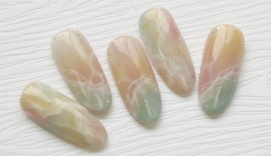 淡色細流暈染-B style ｜專業美甲｜沙龍應用｜NLT教學部｜暈染｜Alashi｜波浪｜亮片｜教學